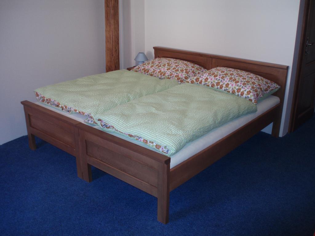 Hotel Mrazek Pardubice Kamer foto
