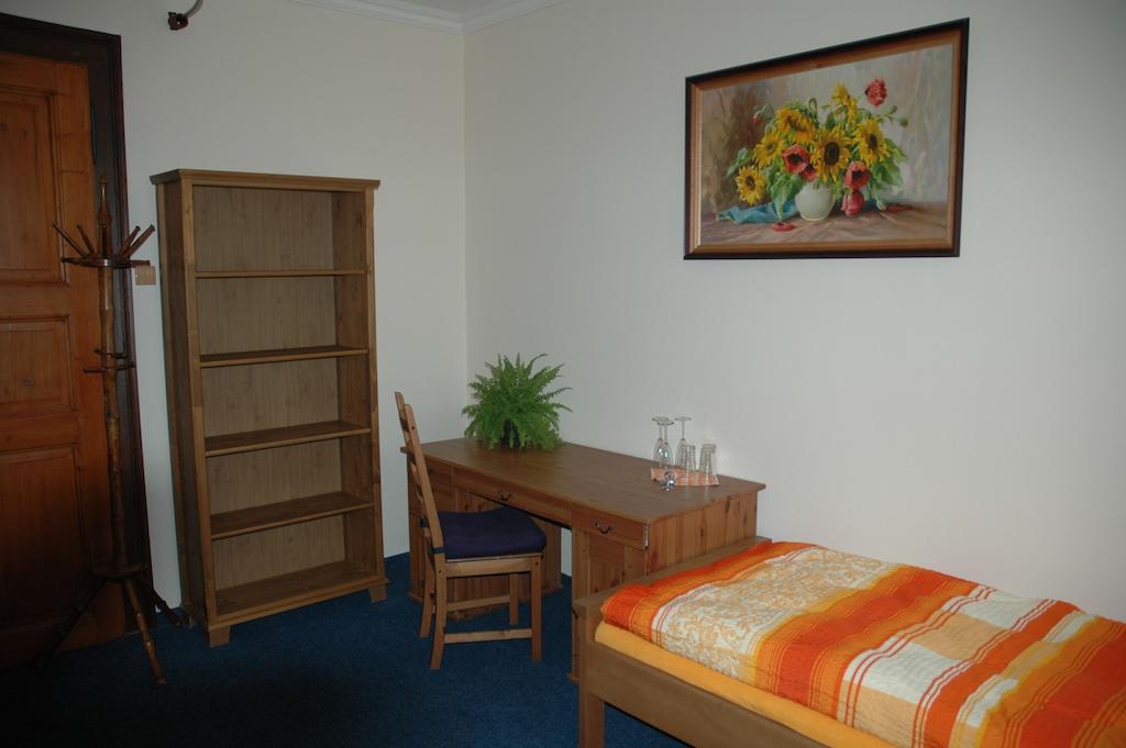 Hotel Mrazek Pardubice Kamer foto
